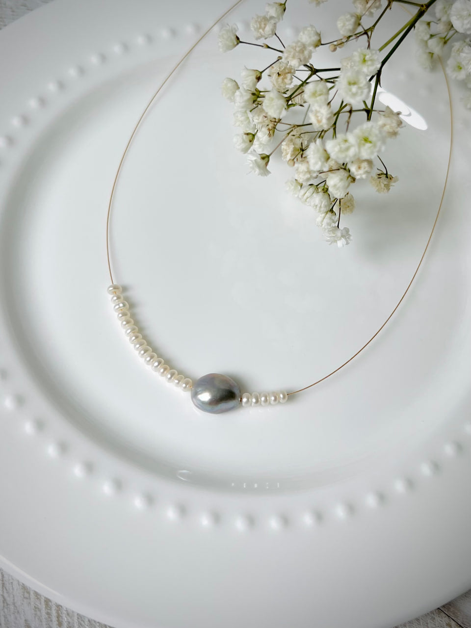 Baroque Pearl Pendant, High-luster Pearl Necklace, Minimalist Bridal Necklet, Wedding Choker, Bridesmaid Beads