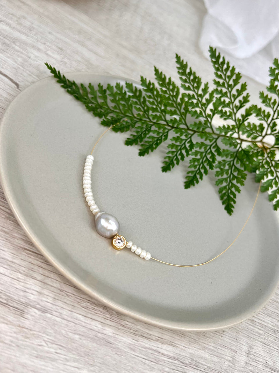 Baroque Pearl Necklace, Zircon Minimalist Pendant, Minimalist Bridal Necklet, Wedding Choker, Bridesmaid Beads, Gift for Her