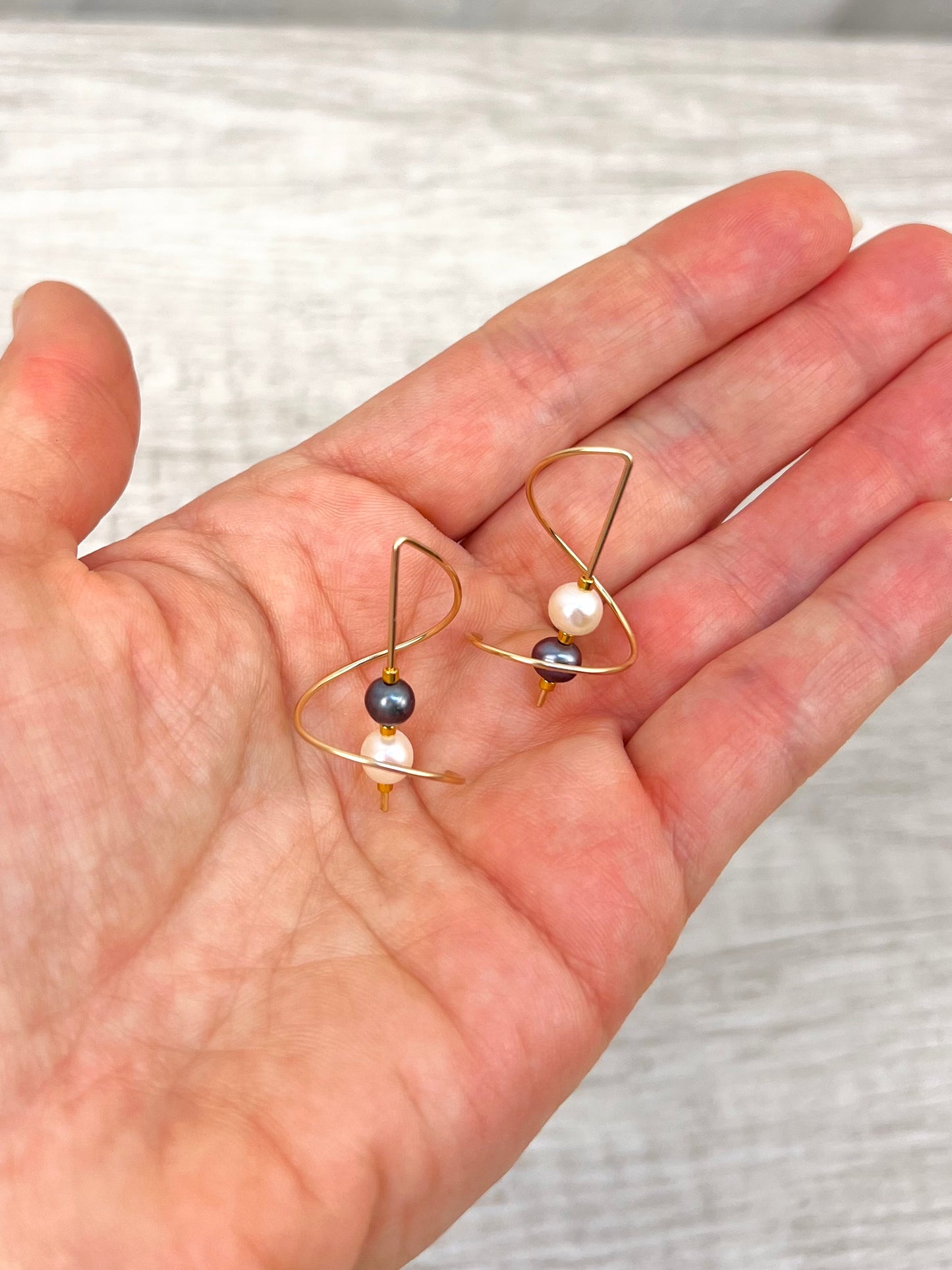 Black and White Pearl Earrings, Minimalist Threaders, Bridal Earrings, Long Hook Earrings, Freeform Long Earrings, Gift for Her